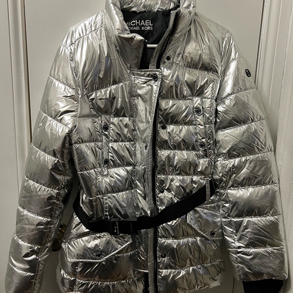 Michael Kors Belted metallic puffer Jacket - Picture 4 of 8
